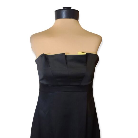 BCBG MAXAZRIA Strapless Black Cocktail Dress NWT Size 10 - Picture 2 of 8